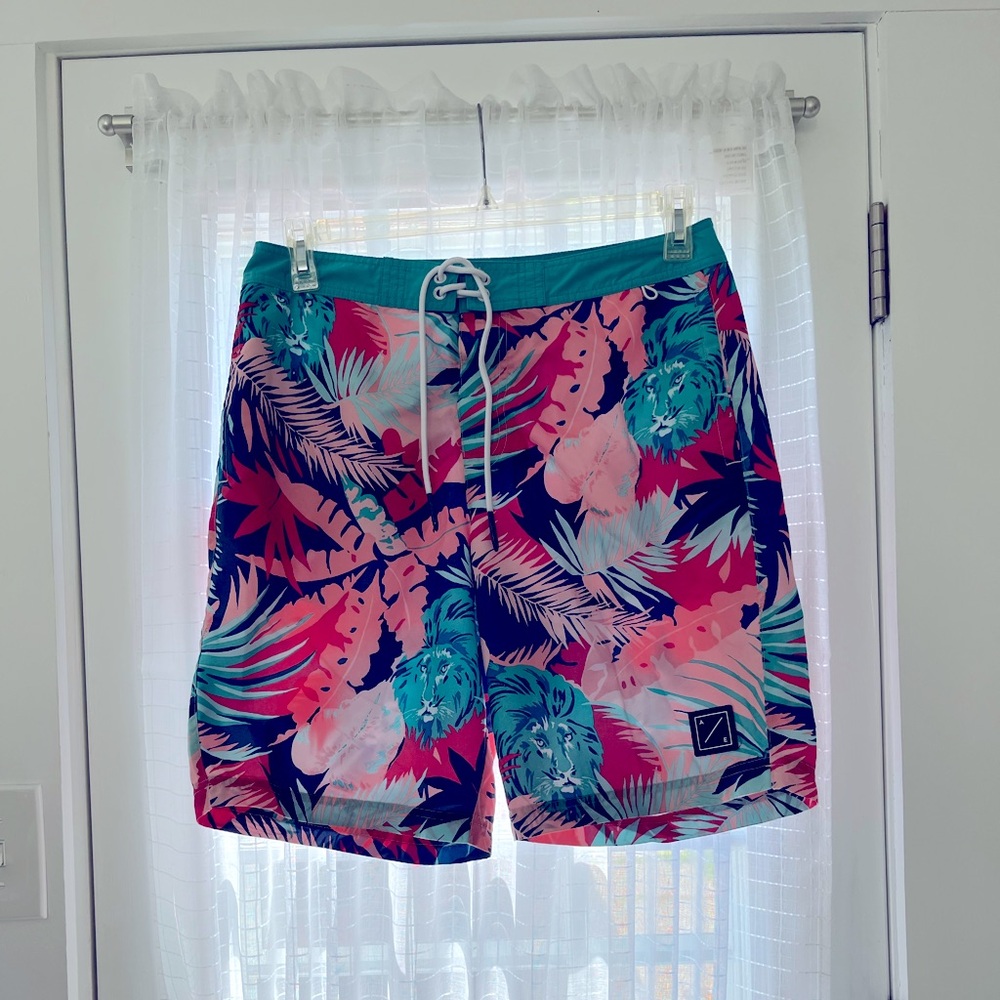 MEN’S AMERICAN EAGLE SWIMSHORTS